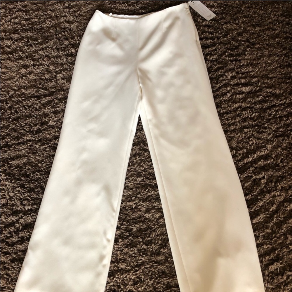 Antonio Melani high waisted white pants NWT
